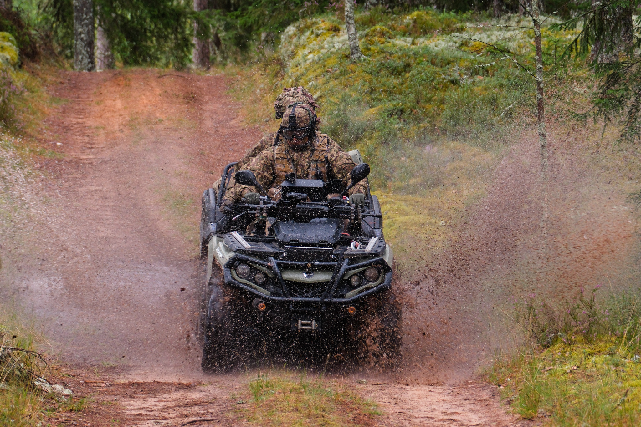 Zemessargi uz bezcelu transportlidzekla 