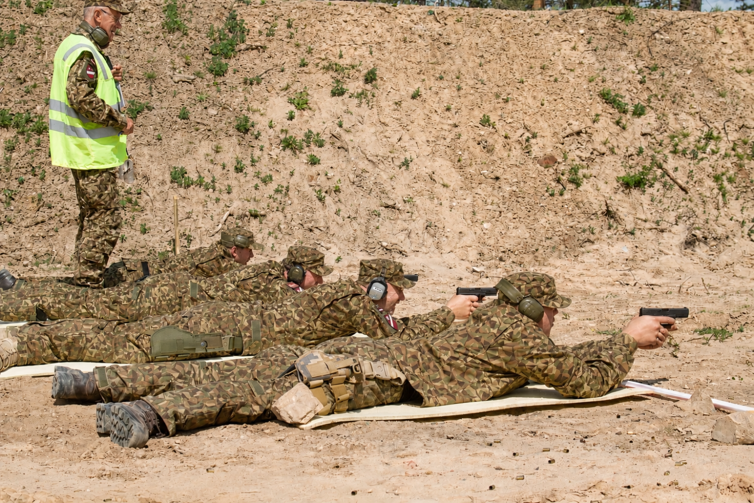 militarās mācības