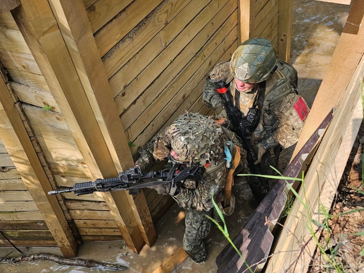 Militārās mācības