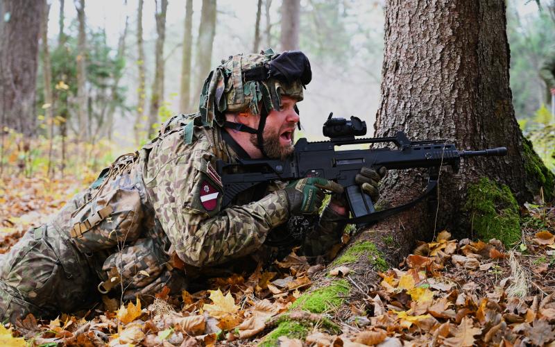 Zemessargu apmācība