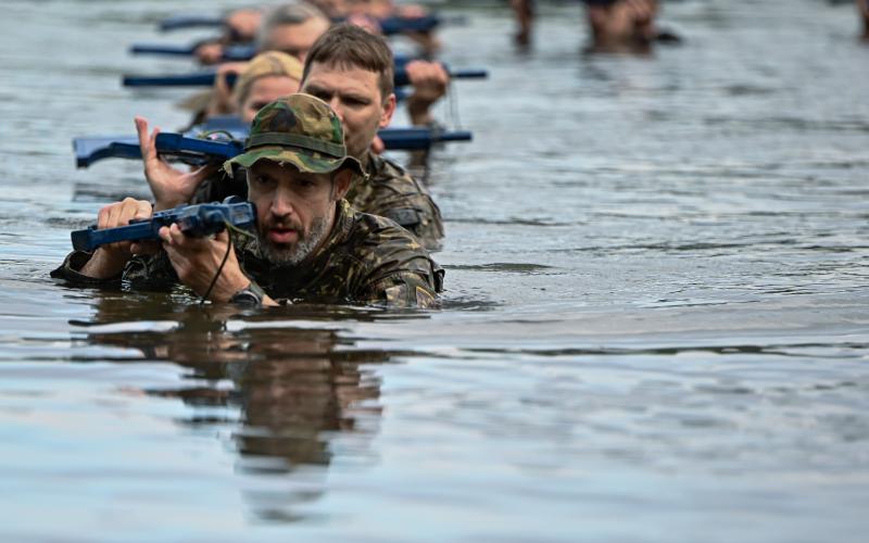 Zemessargu apmācība